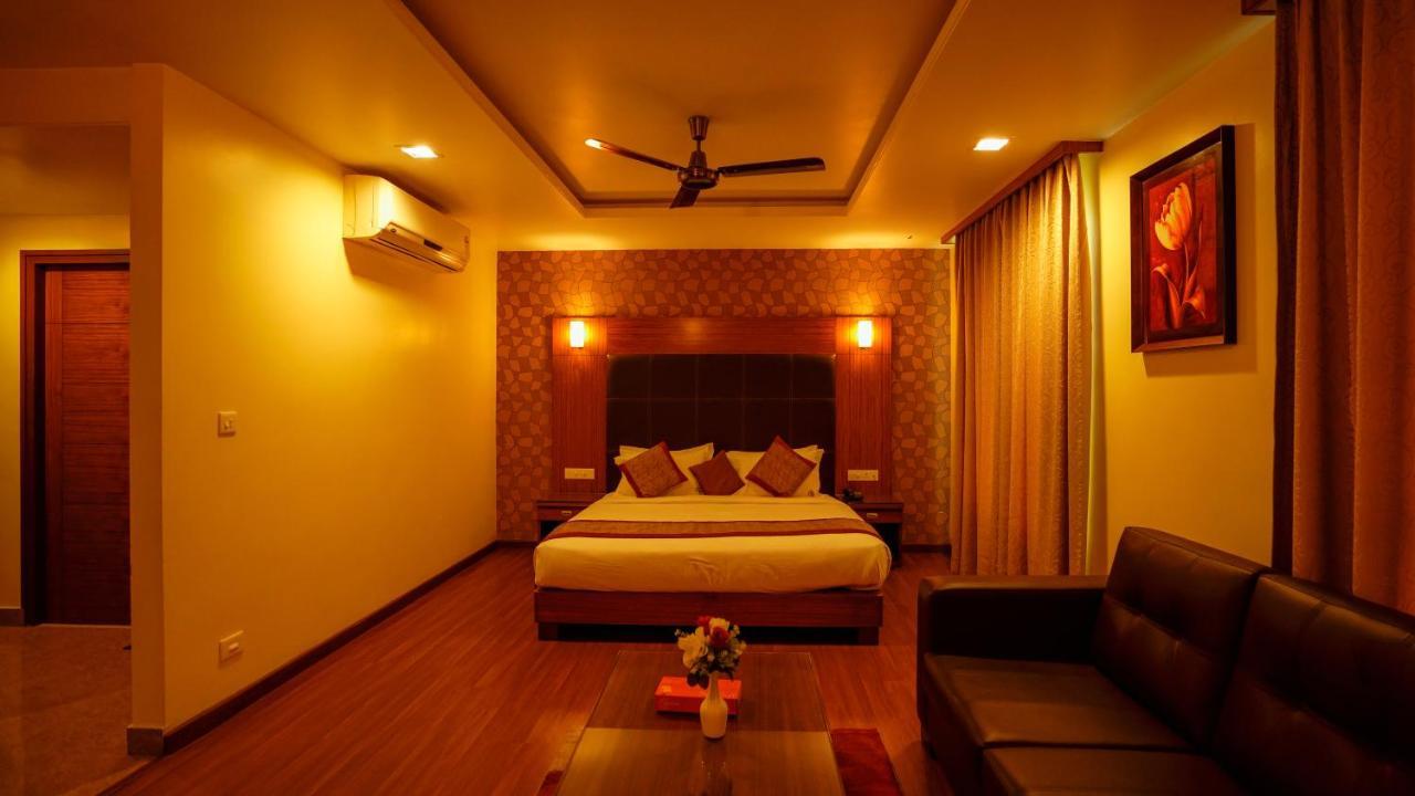 National Residency Hotel 3*